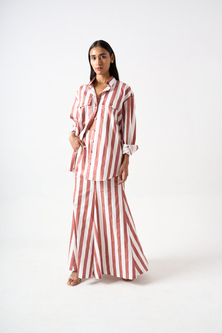 STRIPPED A-LINE FISH CUT FULL LENGTH SKIRT WITH SIDE ZIP AND POCKET DETAIL